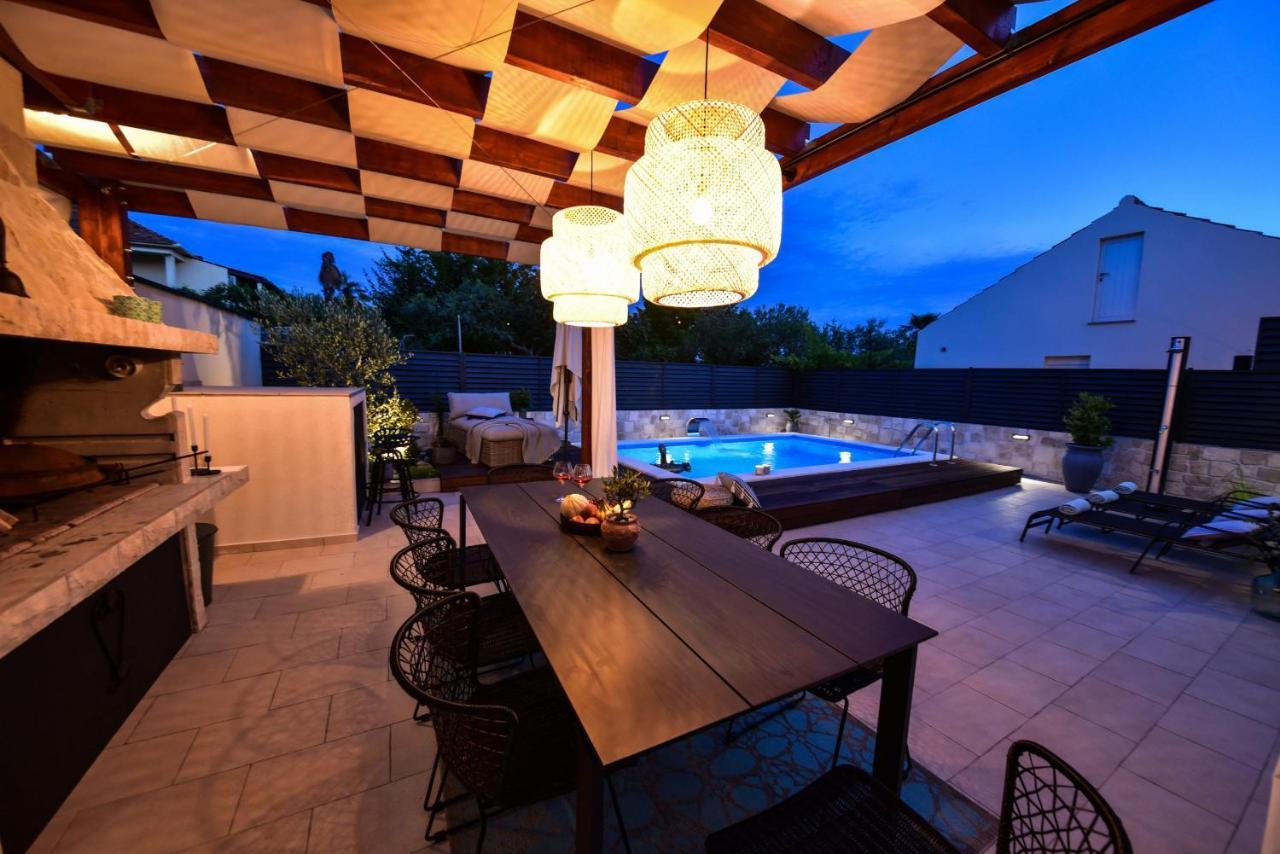 Villa Teuta Zadarvillas Exterior foto